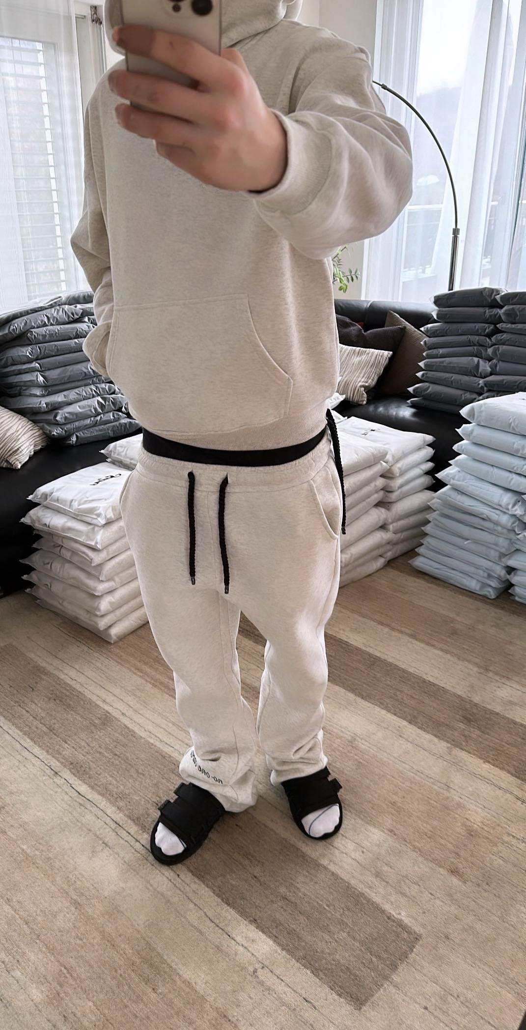 GRIS SAINT TRACKSUIT™